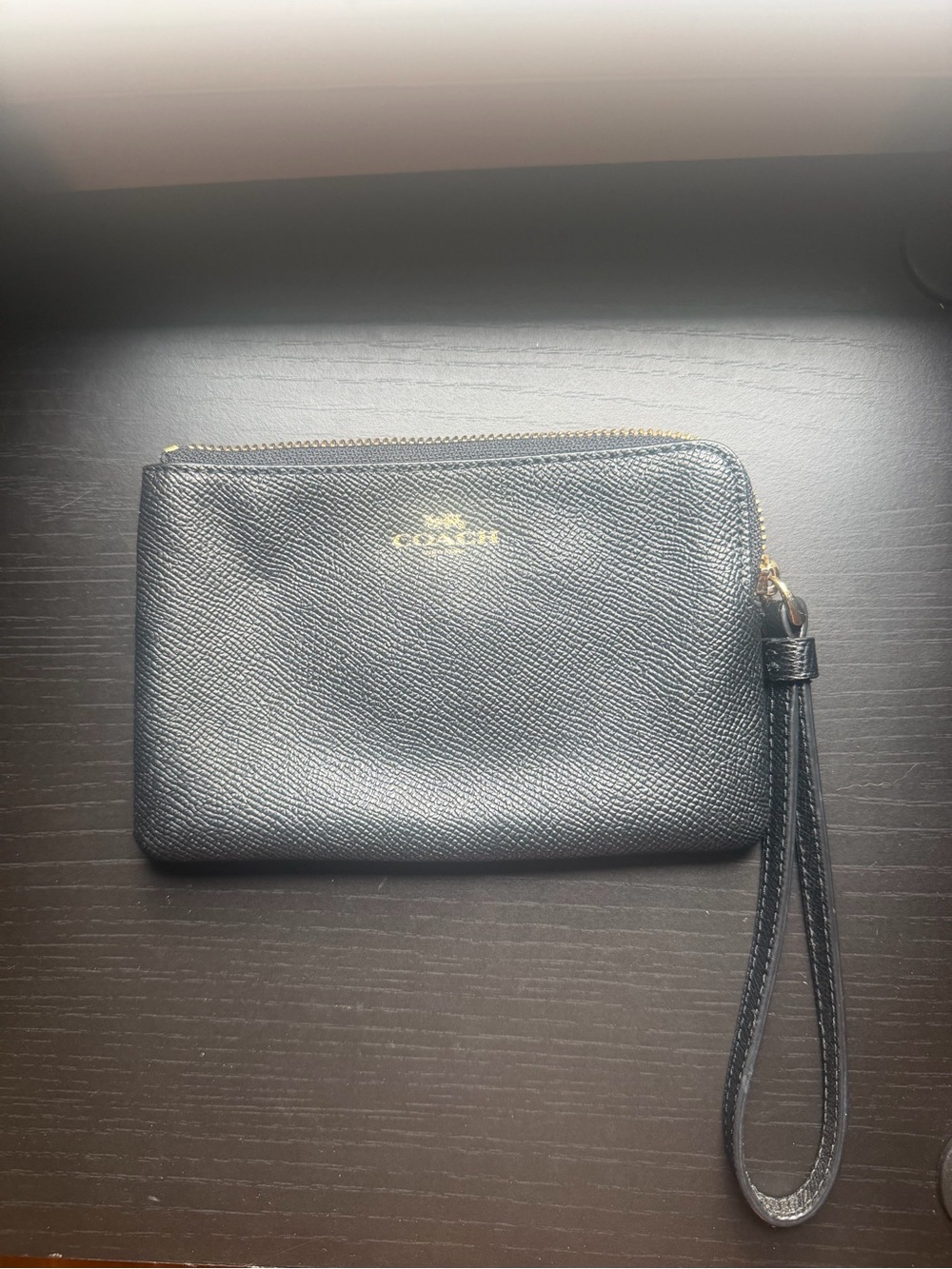 Coach large corner zip Wristlet in black